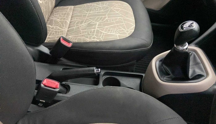 2014 Hyundai Grand i10 SPORTZ 1.2 KAPPA VTVT, Petrol, Manual, 93,906 km, Gear Lever
