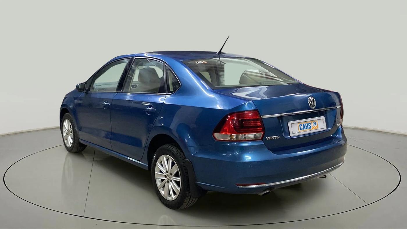 2018 Volkswagen Vento HIGHLINE 1.5 AT, Diesel, Automatic, 52,400 km, Left Back Diagonal