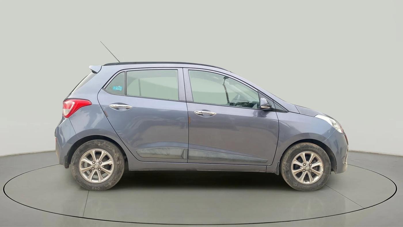 2016 Hyundai Grand i10 ASTA 1.2 KAPPA VTVT, Petrol, Manual, 63,711 km, Right Side