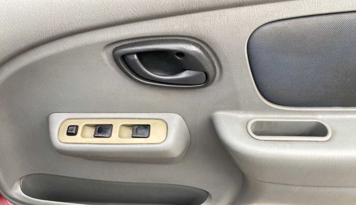 2013 Maruti Alto K10 VXI, Petrol, Manual, 53,679 km, Driver Side Door Panels Control