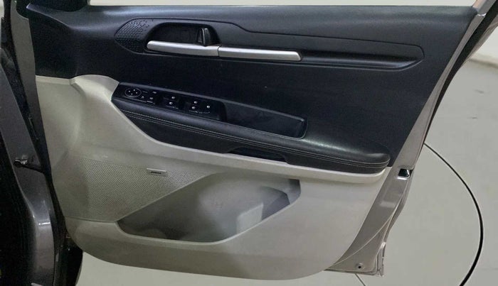 2020 KIA SONET HTX PLUS 1.0 IMT, Petrol, Manual, 36,632 km, Driver Side Door Panels Control