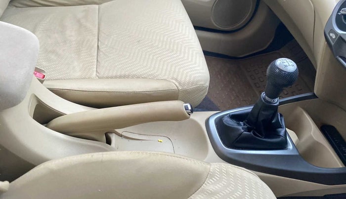 2013 Honda City 1.5L I-VTEC S MT, Petrol, Manual, 82,930 km, Gear Lever