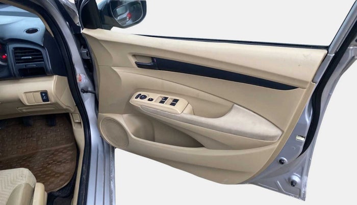 2013 Honda City 1.5L I-VTEC S MT, Petrol, Manual, 82,930 km, Driver Side Door Panels Control