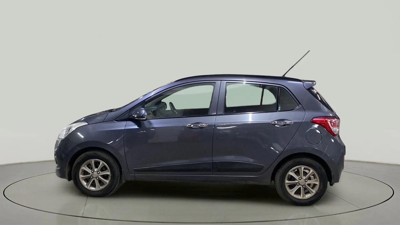 2016 Hyundai Grand i10 ASTA (O) 1.2 KAPPA VTVT, Petrol, Manual, 35,405 km, Left Side