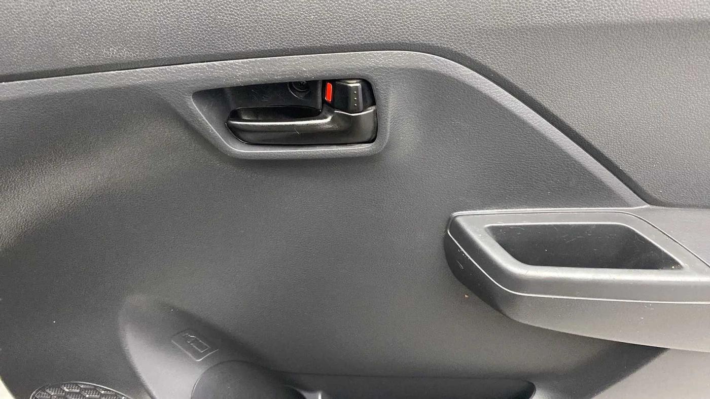 2022 Maruti Alto K10 VXI, Petrol, Manual, 15,445 km, Driver Side Door Panels Control