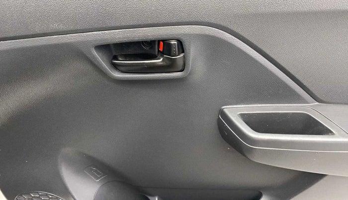 2022 Maruti Alto K10 VXI, Petrol, Manual, 15,445 km, Driver Side Door Panels Control