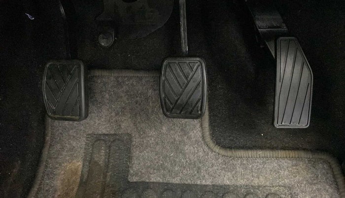 2022 Maruti Alto K10 VXI, Petrol, Manual, 15,445 km, Pedals