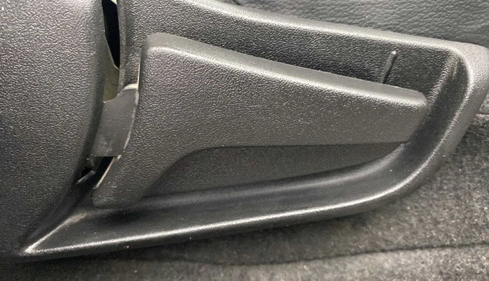 2022 Maruti Alto K10 VXI, Petrol, Manual, 15,445 km, Driver Side Adjustment Panel