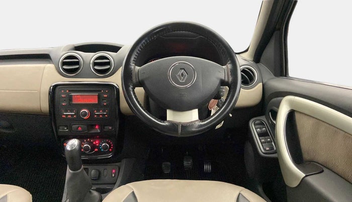 2013 Renault Duster RXL PETROL, Petrol, Manual, 26,315 km, Steering Wheel Close Up