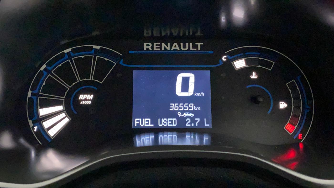 2021 Renault TRIBER RXZ, Petrol, Manual, 36,602 km, Odometer Image
