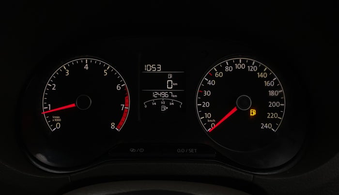 2016 Volkswagen Vento HIGHLINE 1.6 MPI, Petrol, Manual, 1,25,059 km, Odometer Image