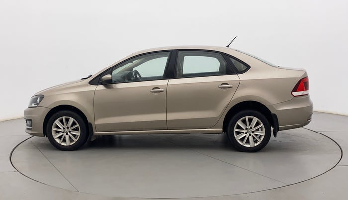 2016 Volkswagen Vento HIGHLINE 1.6 MPI, Petrol, Manual, 1,25,059 km, Left Side