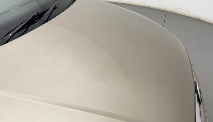 2016 Volkswagen Vento HIGHLINE 1.6 MPI, Petrol, Manual, 1,25,059 km, Bonnet (hood) - Slightly dented