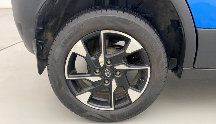 2022 Tata PUNCH CREATIVE  1.2 RTN DUAL TONE, Petrol, Manual, 22,932 km, Right Rear Wheel