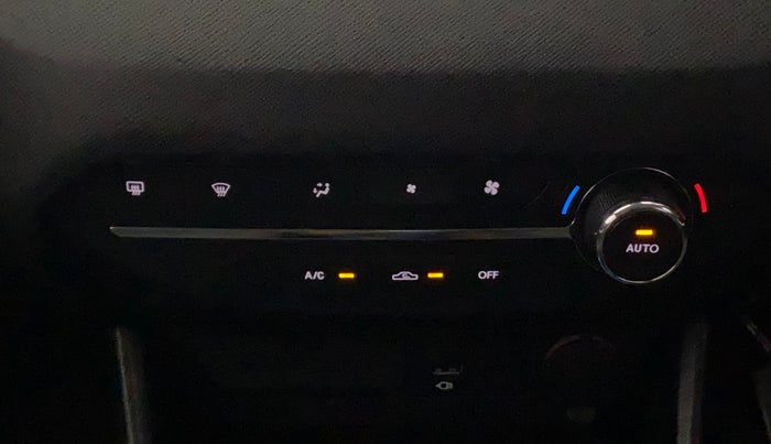 2022 Tata PUNCH CREATIVE  1.2 RTN DUAL TONE, Petrol, Manual, 22,932 km, Automatic Climate Control