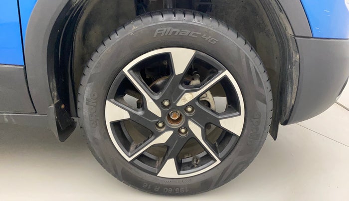 2022 Tata PUNCH CREATIVE  1.2 RTN DUAL TONE, Petrol, Manual, 22,932 km, Right Front Wheel