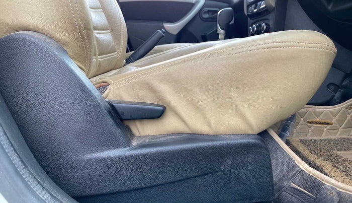 2019 Renault Duster RXS CVT, Petrol, Automatic, 11,251 km, Driver Side Adjustment Panel
