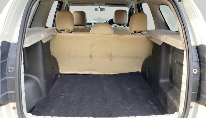 2019 Renault Duster RXS CVT, Petrol, Automatic, 11,251 km, Boot Inside