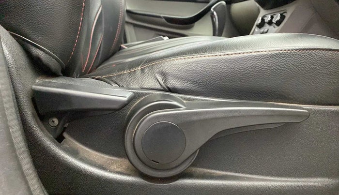 2018 Tata Tiago XZA PETROL, Petrol, Automatic, 62,401 km, Driver Side Adjustment Panel