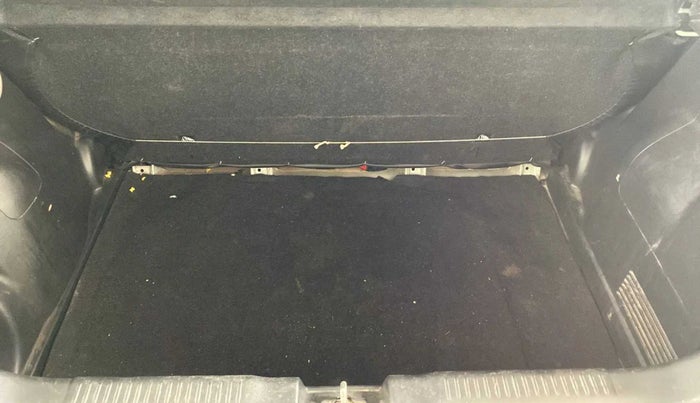 2019 Maruti Swift VXI, Petrol, Manual, 50,825 km, Boot Inside