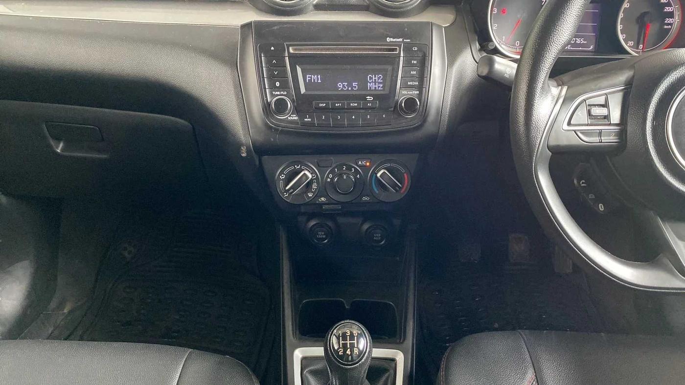 2019 Maruti Swift VXI, Petrol, Manual, 50,825 km, Air Conditioner