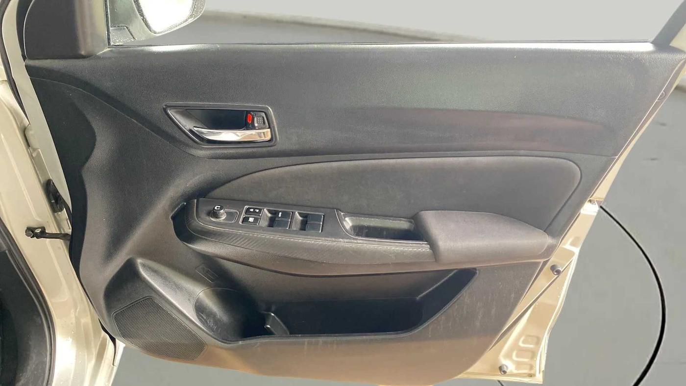 2019 Maruti Swift VXI, Petrol, Manual, 50,825 km, Driver Side Door Panels Control