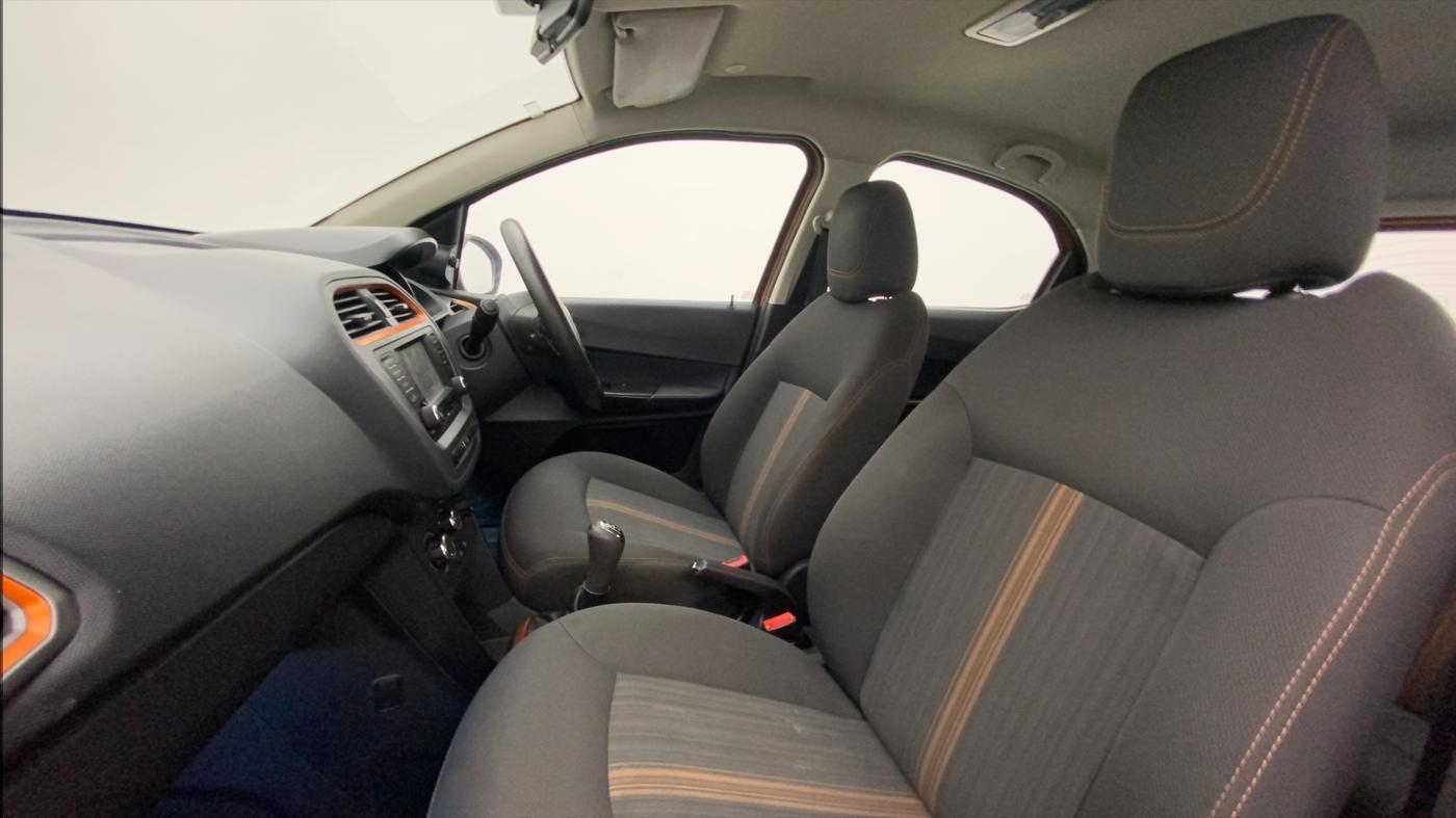2018 Tata TIAGO NRG PETROL, Petrol, Manual, 57,259 km, Right Side Front Door Cabin
