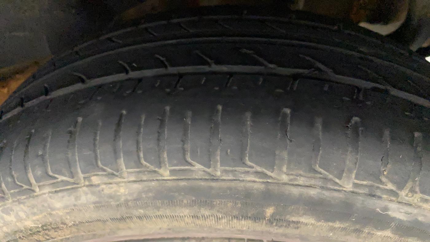 2018 Tata TIAGO NRG PETROL, Petrol, Manual, 57,259 km, Left Rear Tyre Tread
