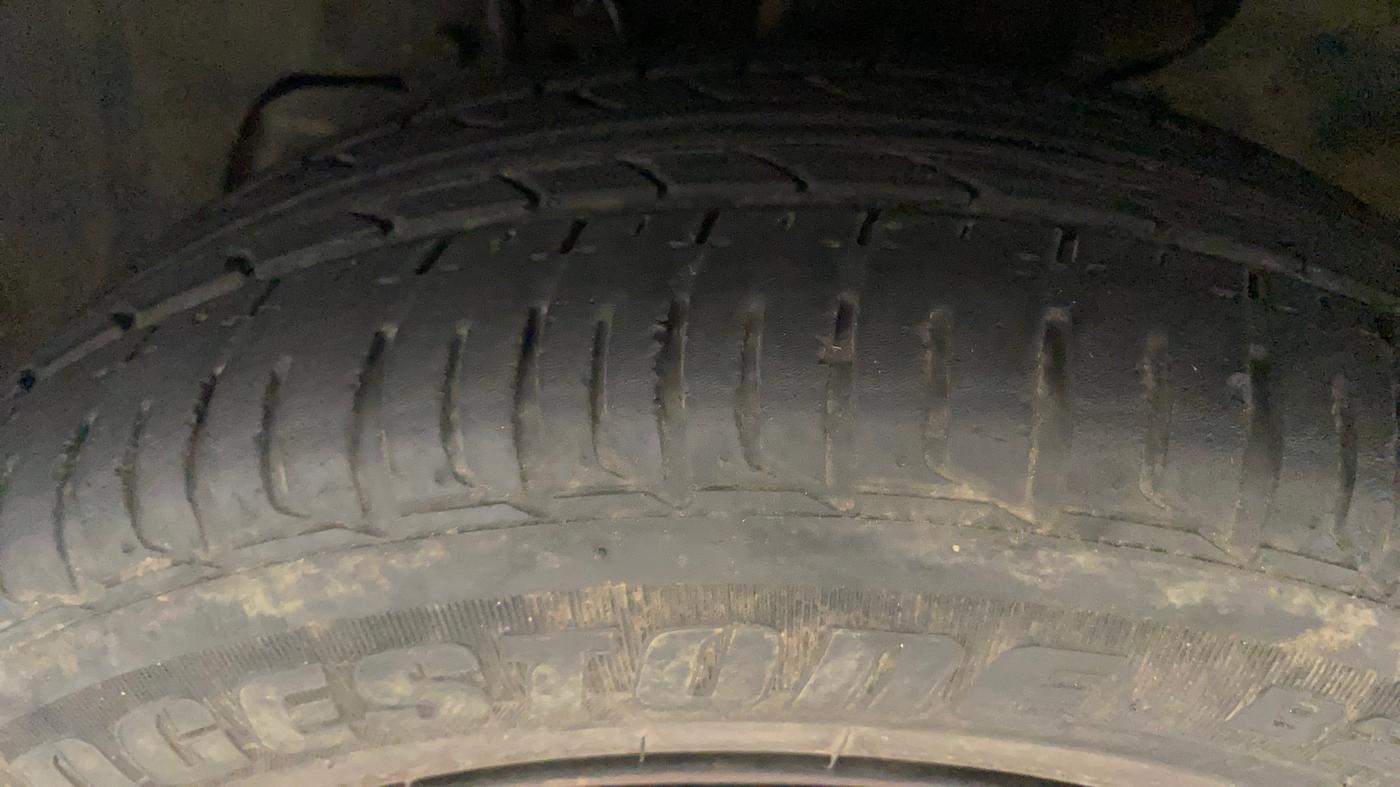 2018 Tata TIAGO NRG PETROL, Petrol, Manual, 57,259 km, Left Front Tyre Tread