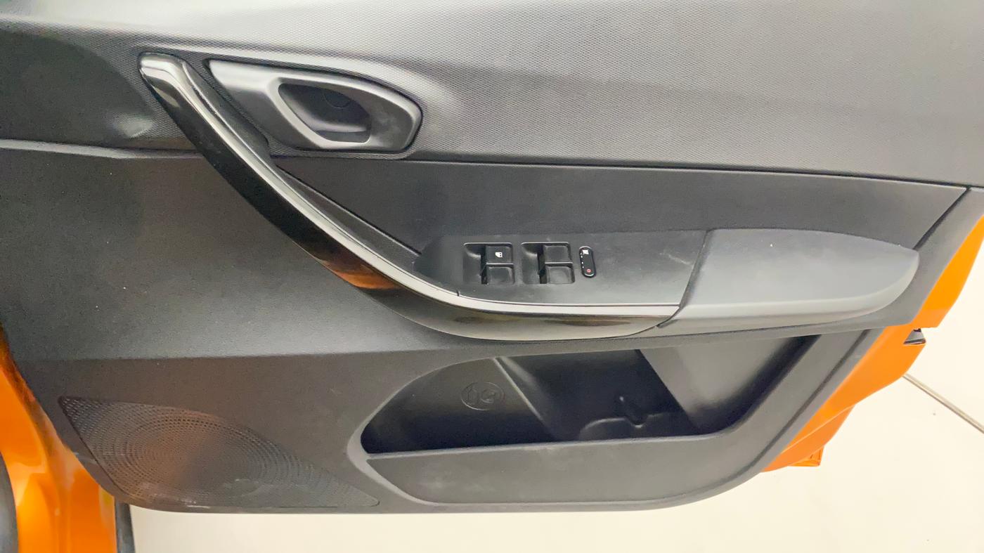 2018 Tata TIAGO NRG PETROL, Petrol, Manual, 57,259 km, Driver Side Door Panels Control
