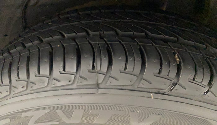 2017 Maruti Celerio ZXI (O), Petrol, Manual, 41,935 km, Left Rear Tyre Tread