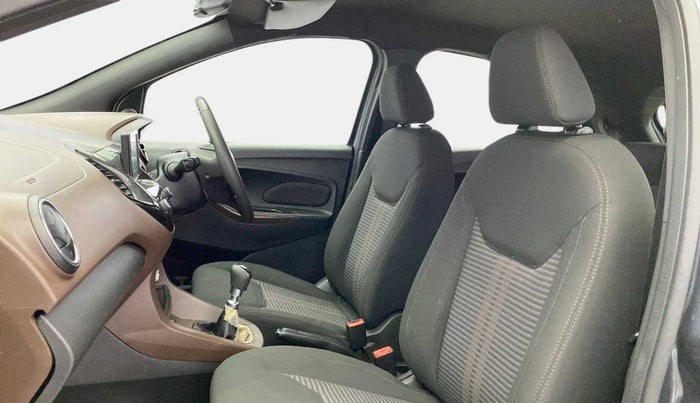 2018 Ford FREESTYLE TITANIUM 1.5 DIESEL, Diesel, Manual, 58,381 km, Right Side Front Door Cabin