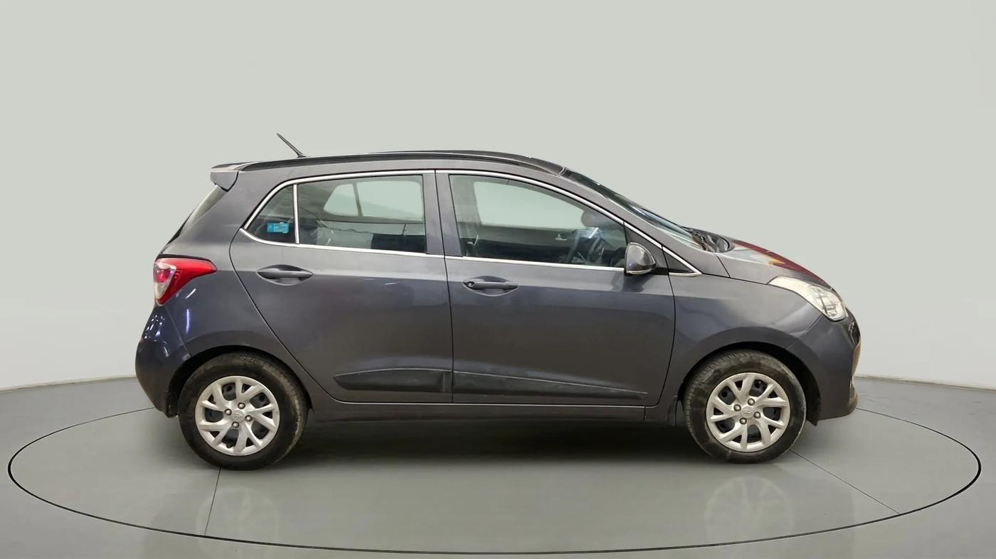 2019 Hyundai Grand i10 SPORTZ 1.2 KAPPA VTVT, Petrol, Manual, 42,871 km, Right Side View