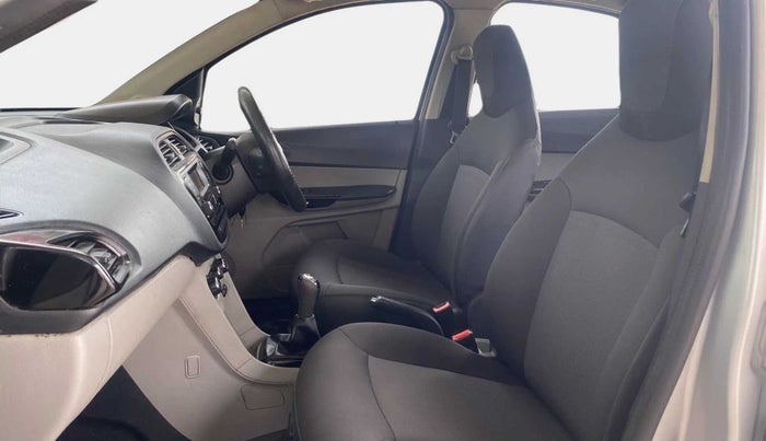 2019 Tata Tiago XT PETROL, Petrol, Manual, 57,461 km, Right Side Front Door Cabin