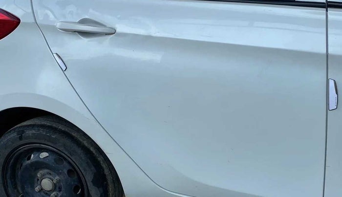 2019 Tata Tiago XT PETROL, Petrol, Manual, 44,365 km, Right rear door - Slightly dented