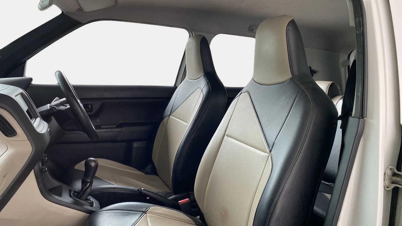 2020 Maruti New Wagon-R LXI 1.0, Petrol, Manual, 81,377 km, Right Side Front Door Cabin