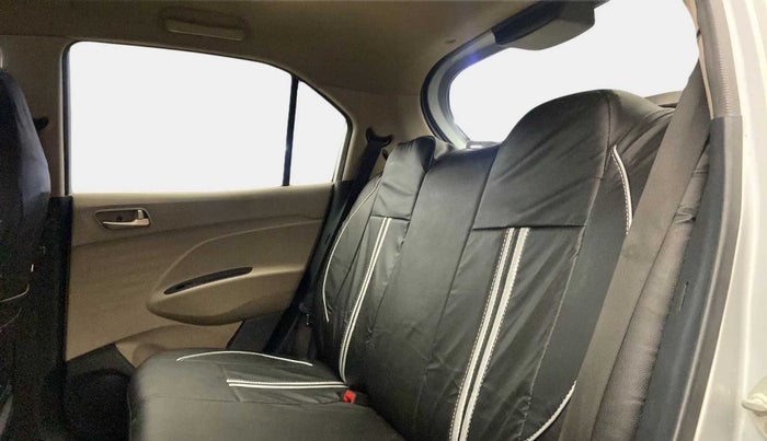 2019 Hyundai NEW SANTRO SPORTZ CNG, CNG, Manual, 91,283 km, Right Side Rear Door Cabin