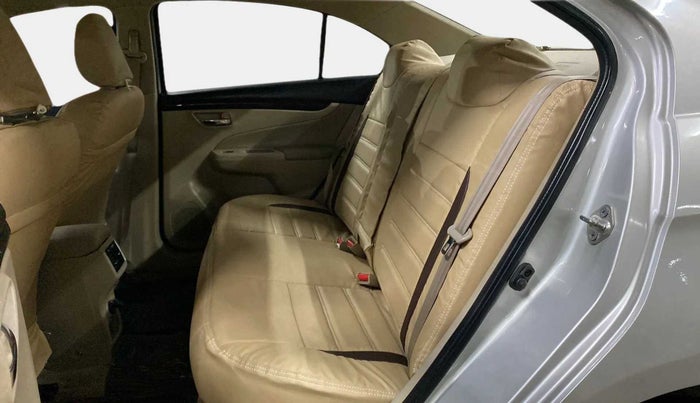 2017 Maruti Ciaz ZETA 1.4  AT PETROL, Petrol, Automatic, 74,037 km, Right Side Rear Door Cabin