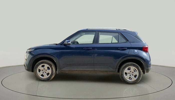 2020 Hyundai VENUE S+ 1.2, Petrol, Manual, 85,731 km, Left Side