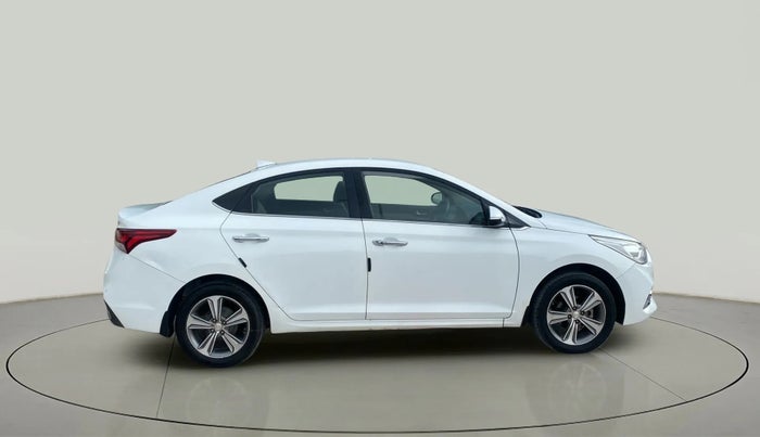 2018 Hyundai Verna 1.6 VTVT SX, Petrol, Manual, 45,346 km, Right Side
