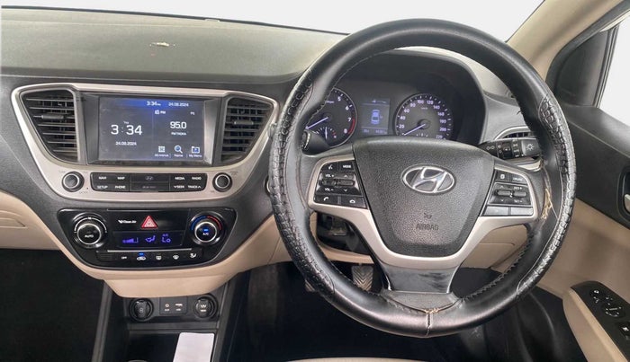2018 Hyundai Verna 1.6 VTVT SX, Petrol, Manual, 45,346 km, Steering Wheel Close Up