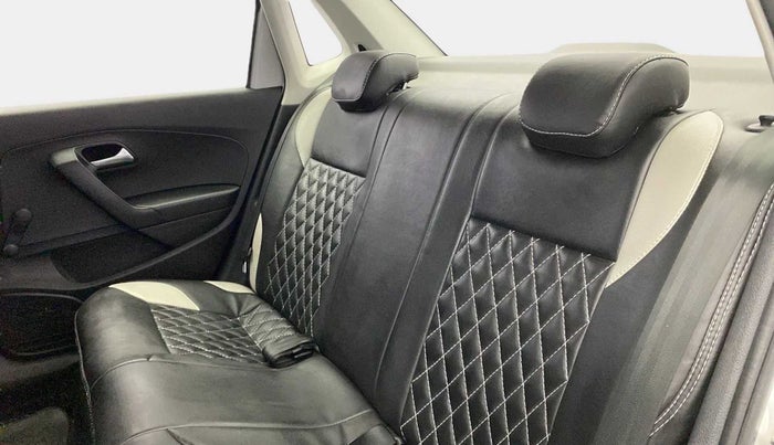 2018 Volkswagen Ameo TRENDLINE 1.0L, Petrol, Manual, 33,545 km, Right Side Rear Door Cabin