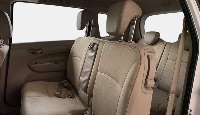 2017 Maruti Ertiga VXI, Petrol, Manual, 61,316 km, Right Side Rear Door Cabin