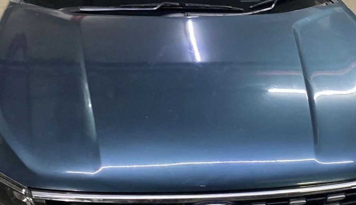 2019 Mahindra XUV300 W8 1.5 DIESEL, Diesel, Manual, 52,332 km, Bonnet (hood) - Paint has minor damage
