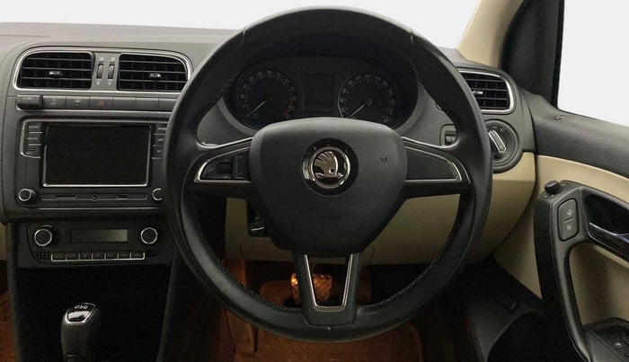 2017 Skoda Rapid STYLE 1.5 TDI AT, Diesel, Automatic, 82,853 km, Steering Wheel Close Up