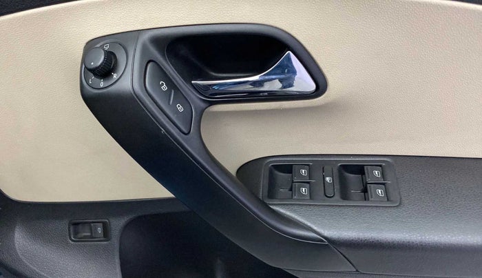 2017 Skoda Rapid STYLE 1.5 TDI AT, Diesel, Automatic, 82,853 km, Driver Side Door Panels Control