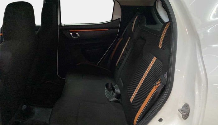2019 Renault Kwid CLIMBER 1.0 AMT (O), Petrol, Automatic, 31,420 km, Right Side Rear Door Cabin