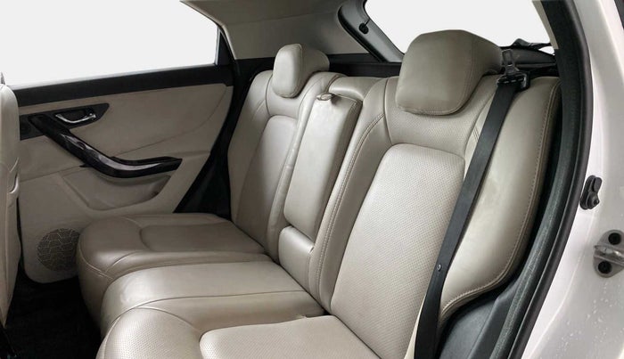 2023 Tata NEXON XZA PLUS DIESEL, Diesel, Automatic, 20,964 km, Right Side Rear Door Cabin