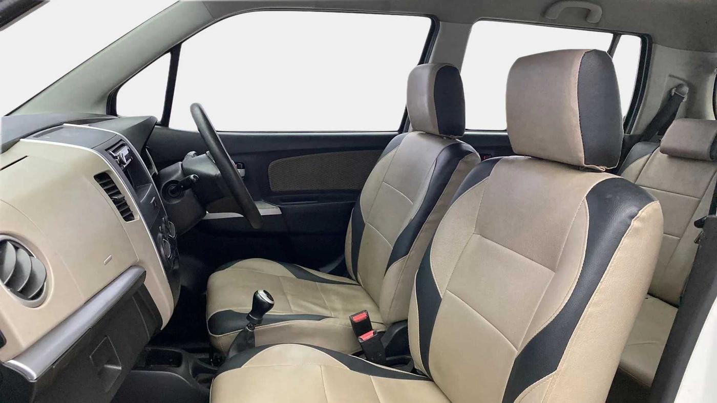 2014 Maruti Wagon R 1.0 LXI, Petrol, Manual, 46,113 km, Right Side Front Door Cabin