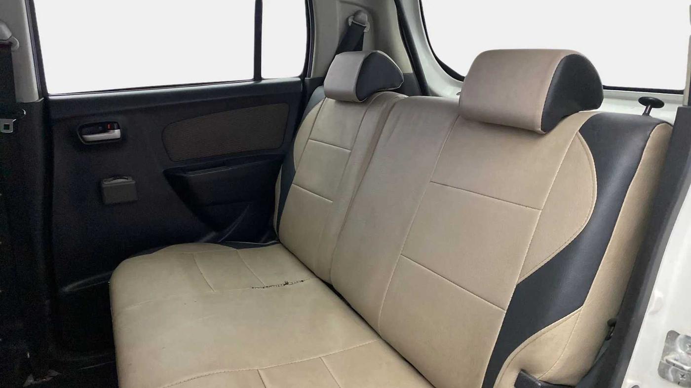 2014 Maruti Wagon R 1.0 LXI, Petrol, Manual, 46,113 km, Right Side Rear Door Cabin